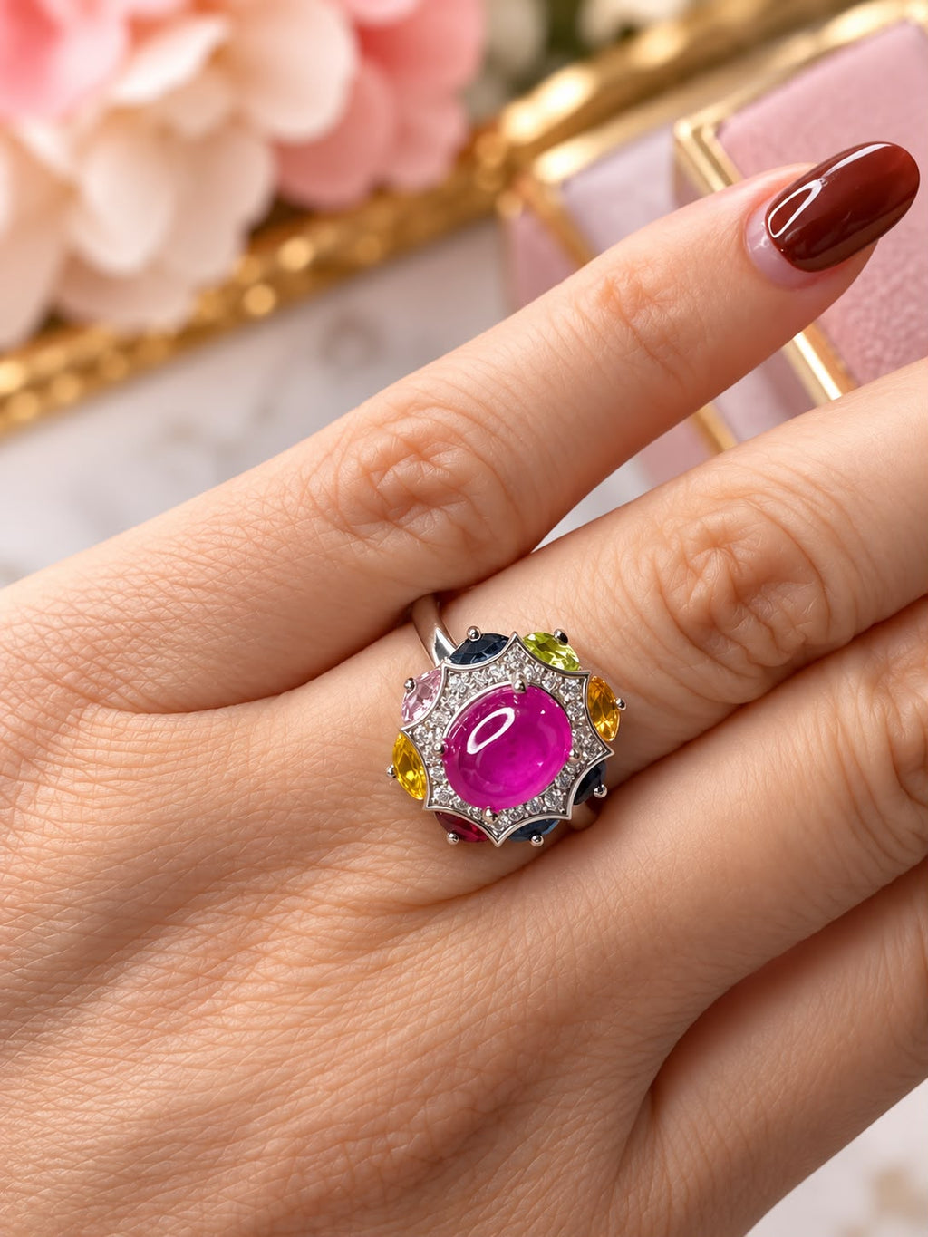 Anillo de Rubi piedra natural con bisel de piedra con Baño de rodio Plata 925