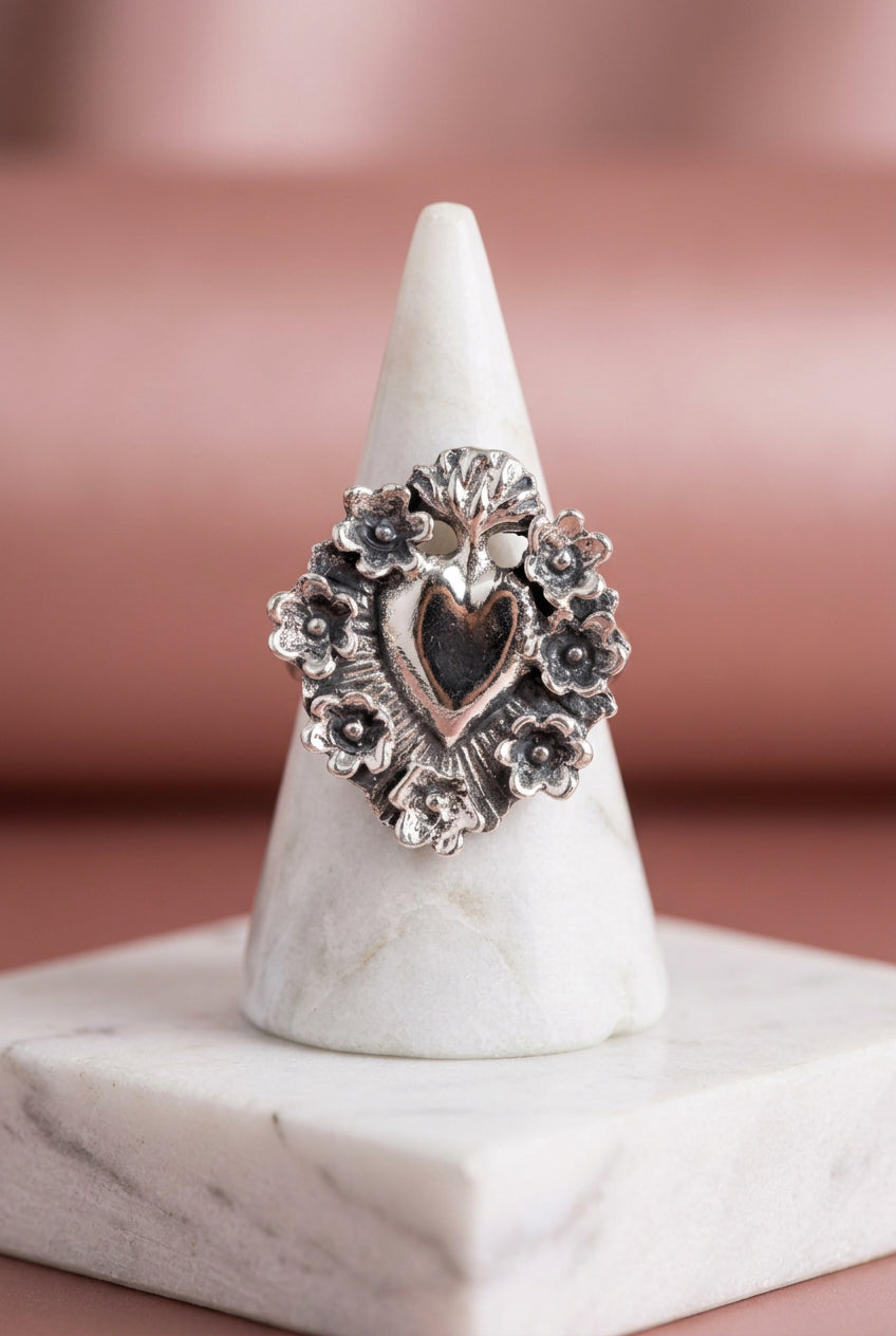 Anillo corazón y rosas oxidado hecho a mano Plata 925