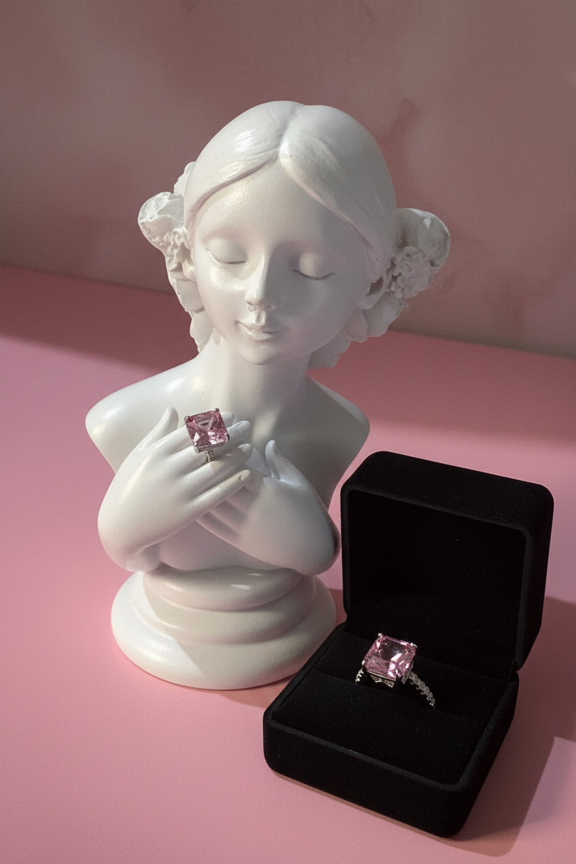 Anillo Rosa con zirconias